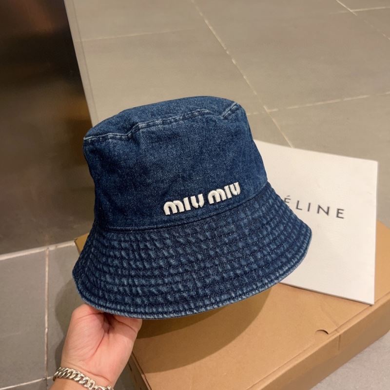 MIUMIU